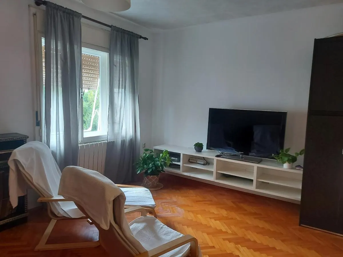 Apartment Iva Pula Banjole Croatia
